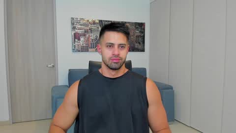 thiago_driussi online show from 01/17/25, 04:17