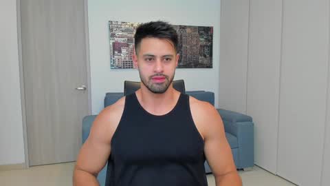 thiago_driussi online show from 01/22/25, 04:34