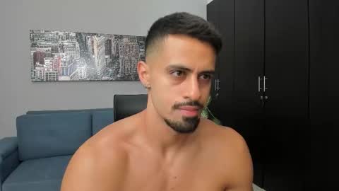 thiago_driussi online show from 11/12/25, 04:35