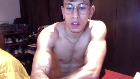 thiago_happy online show from 02/24/25, 03:23