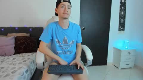 Manuel online show from 02/22/26, 07:19