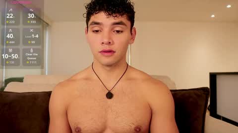 Snapshot of thiago_l chatting on 04/28/26, 05:40 Just Thiago online show from 04/28/26, 05:40