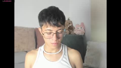 Snapshot of thiago_n_sam chatting on 07/09/26, 05:00 thiago_n_sam online show from 07/09/26, 05:00