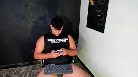 thiago_vibes212 online show from 03/01/26, 08:33