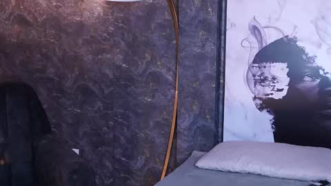 Thiago online show from 12/18/25, 12:22