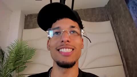 ThiagoFerreti online show from 10/14/25, 03:29