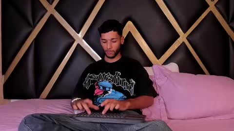 ThiagoFerreti online show from 03/24/26, 05:34