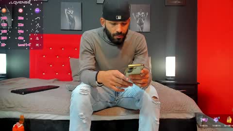 Thia Gomez online show from 01/09/25, 12:09