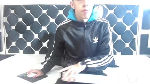 Thiago   online show from 02/13/25, 12:21