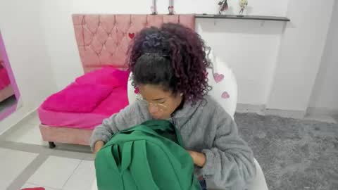 thianahornyy online show from 02/09/26, 10:08
