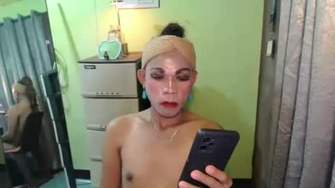 gil online show from 11/26/25, 07:26