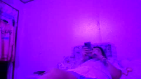 thickassazn93 online show from 10/06/25, 01:58