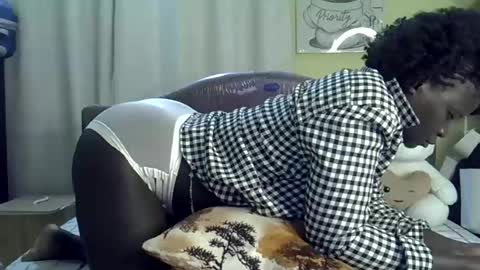 Snapshot of thickassvillageebony chatting on 06/23/26, 04:21 thickassvillageebony online show from 06/23/26, 04:21