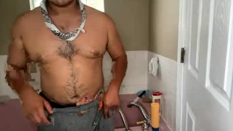 Snapshot of thickbulge8 chatting on 07/09/26, 12:26 thickbulge8 online show from 07/09/26, 12:26