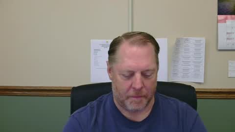 Snapshot of thickcock4u1105 chatting on 06/26/26, 07:18 thickcock4u1105 online show from 06/26/26, 07:18