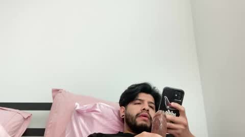 Snapshot of thickcockmatt chatting on 09/09/25, 01:32 ThickCockMatt online show from 09/09/25, 01:32