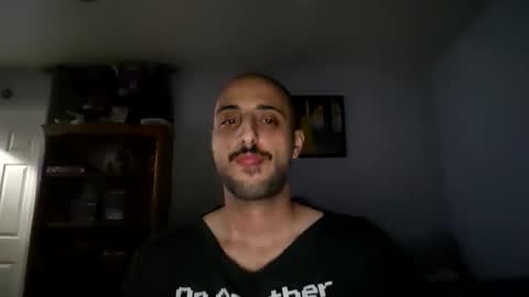 Snapshot of thickdickeddom chatting on 10/29/25, 08:27 ThickDickedDom online show from 10/29/25, 08:27