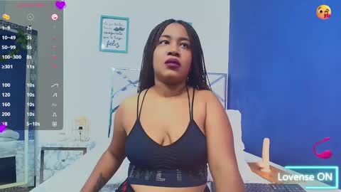 Snapshot of thickeebonyy chatting on 02/06/25, 08:23 thickeebonyy online show from 02/06/25, 08:23