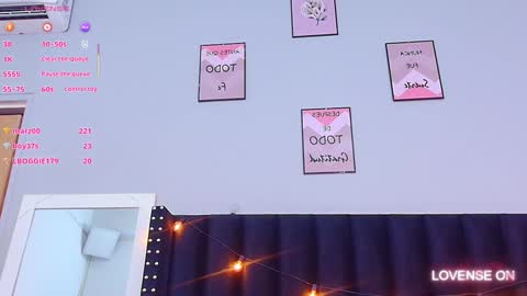 Snapshot of thickeebonyy chatting on 02/08/25, 07:59 thickeebonyy online show from 02/08/25, 07:59