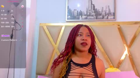 Snapshot of thickeebonyy chatting on 09/09/25, 03:17 thickeebonyy online show from 09/09/25, 03:17