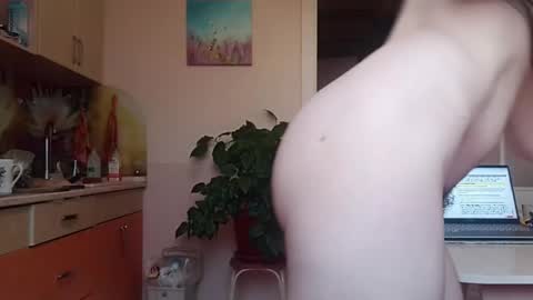 MilkyChoco online show from 09/25/25, 07:12