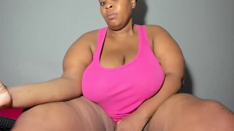 thickleeyanax online show from 02/20/25, 02:29