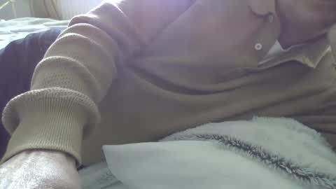 Snapshot of thicksingarters chatting on 03/10/25, 02:37 thicksingarters online show from 03/10/25, 02:37