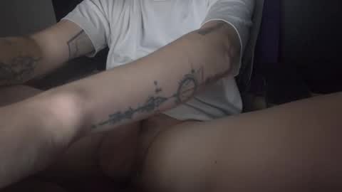 Snapshot of thicksized chatting on 10/04/25, 11:47 thicksized online show from 10/04/25, 11:47