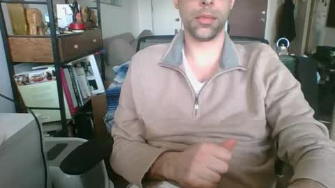 Snapshot of thickty chatting on 02/17/26, 04:35 thickty online show from 02/17/26, 04:35