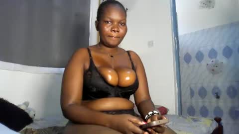 Snapshot of thickyass12 chatting on 07/01/26, 09:11 thickyass12 online show from 07/01/26, 09:11