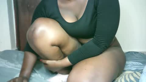 thickybabe_05 online show from 02/23/25, 01:02