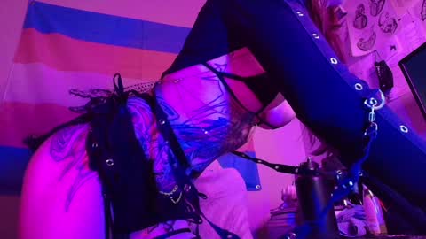 snacks online show from 02/05/25, 03:45