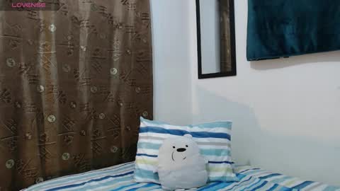 Thiiago online show from 10/17/25, 06:49