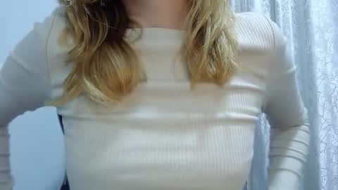 sara online show from 02/02/26, 02:54