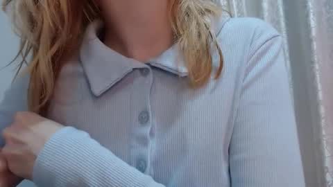 sara online show from 02/24/26, 02:20