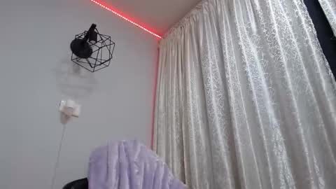 sara online show from 03/10/26, 02:16