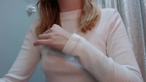 sara online show from 04/06/26, 02:09