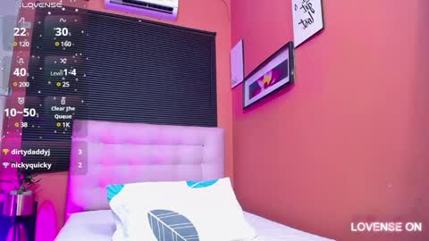 Eva  online show from 02/25/25, 08:30