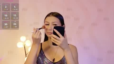 Snapshot of thin_eva chatting on 05/30/26, 12:24 Eva online show from 05/30/26, 12:24