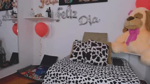 THIN PRINCESS  online show from 02/21/25, 07:21