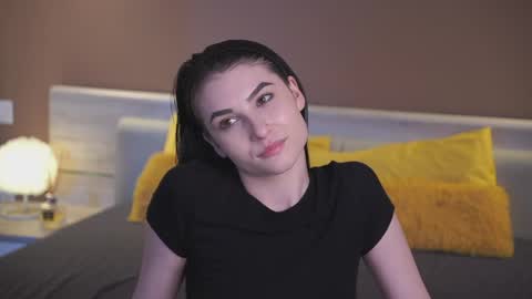 Lilly online show from 04/19/26, 02:49