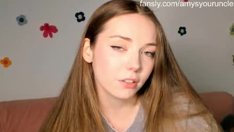 Amelia  shows on mondays fridays and sundays  if anything changes im giving updates on my fansly  online show from 04/27/26, 04:27