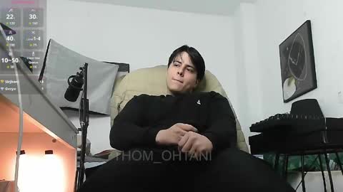 Snapshot of thom_ohtani chatting on 05/28/26, 06:49 thom_ohtani online show from 05/28/26, 06:49