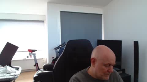 thomas315627 online show from 03/06/26, 12:23