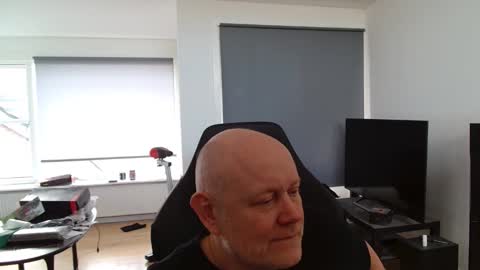 Snapshot of thomas315627 chatting on 04/20/26, 11:35 thomas315627 online show from 04/20/26, 11:35