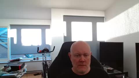 Snapshot of thomas315627 chatting on 04/24/26, 04:48 thomas315627 online show from 04/24/26, 04:48