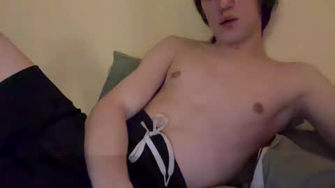 Snapshot of thomas__walker chatting on 02/24/25, 05:20 Thomas online show from 02/24/25, 05:20