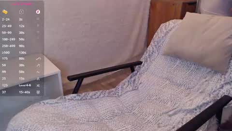 Snapshot of thomas_blackfield chatting on 07/14/26, 12:57 Thomas online show from 07/14/26, 12:57