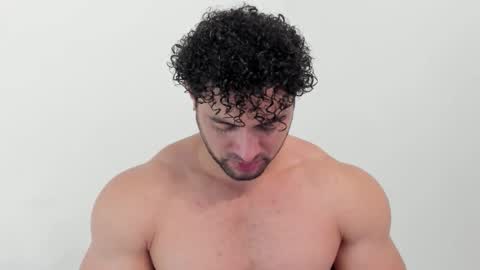 Thomas Brandon online show from 10/30/25, 12:34