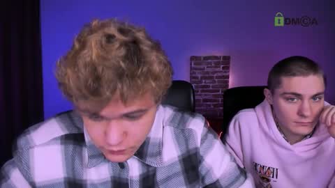 thomas_crow online show from 01/06/26, 09:46